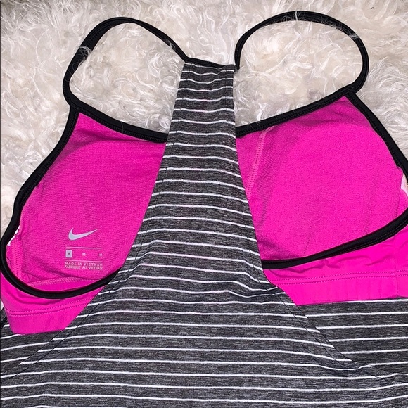 Nike Tank with built in sports bra - Picture 3 of 7